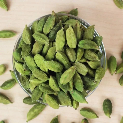 50g velaz green cardamom 500x500